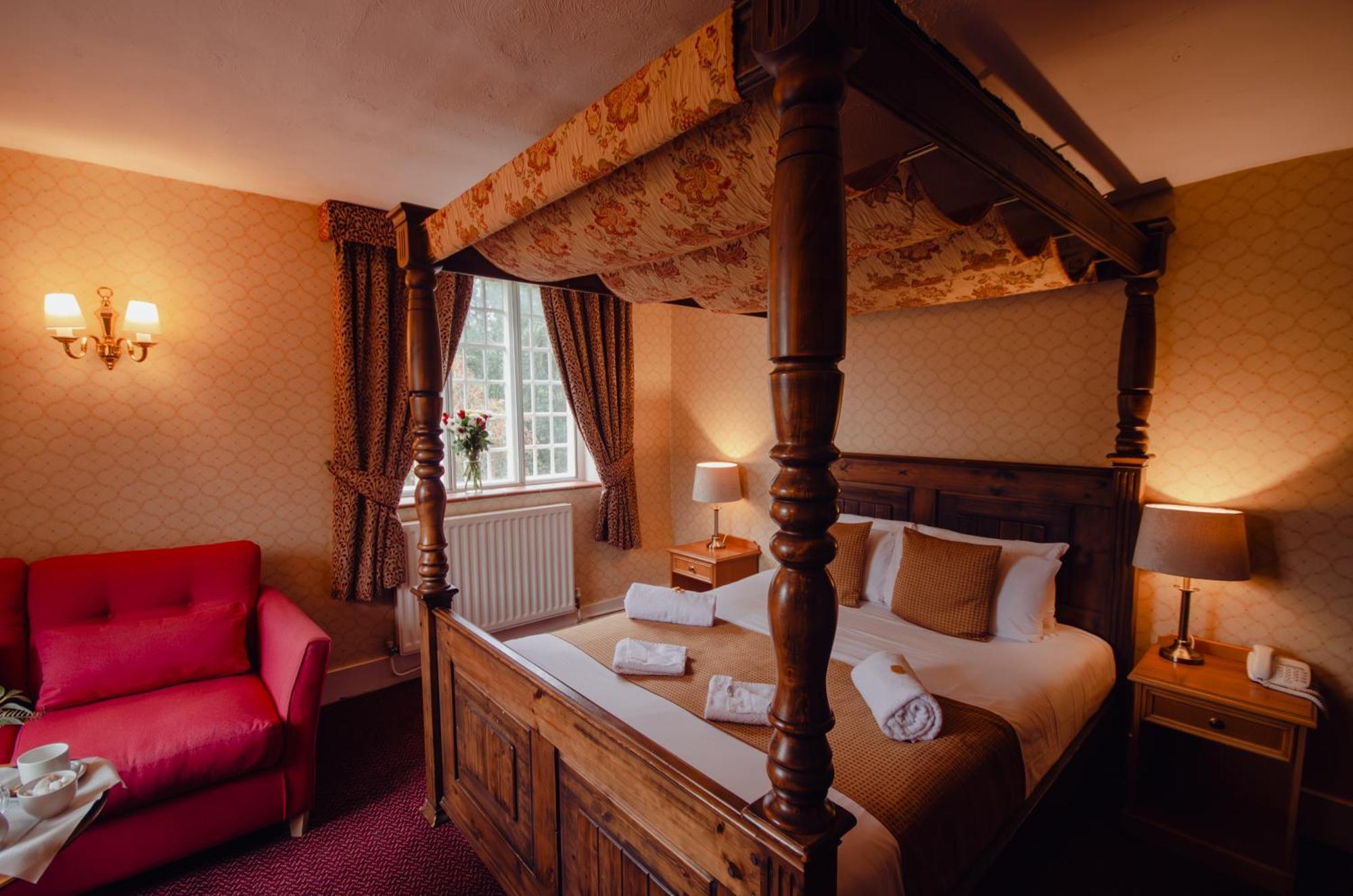 Howfield Manor Hotel Canterbury