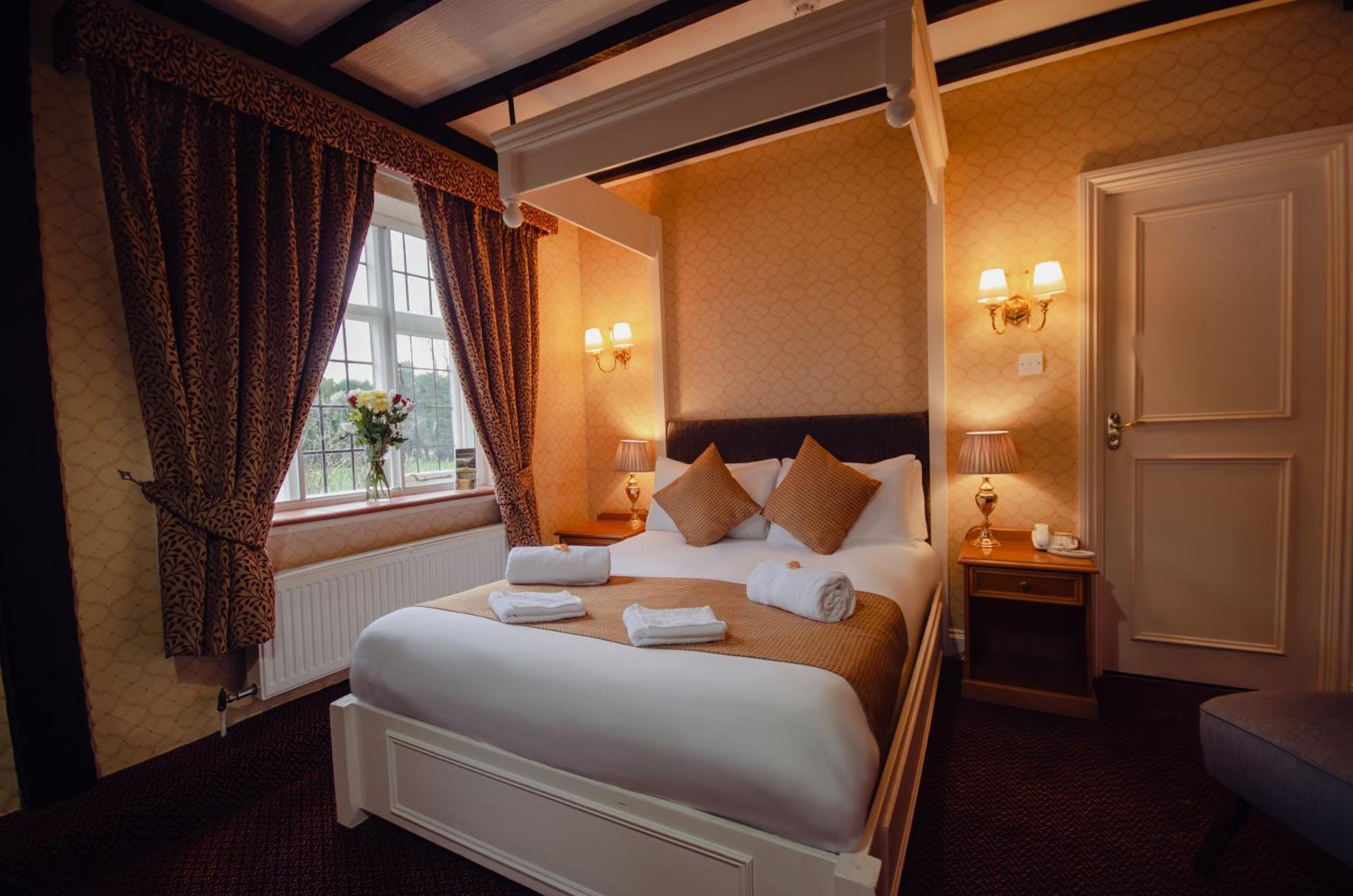 Howfield Manor Hotel Canterbury