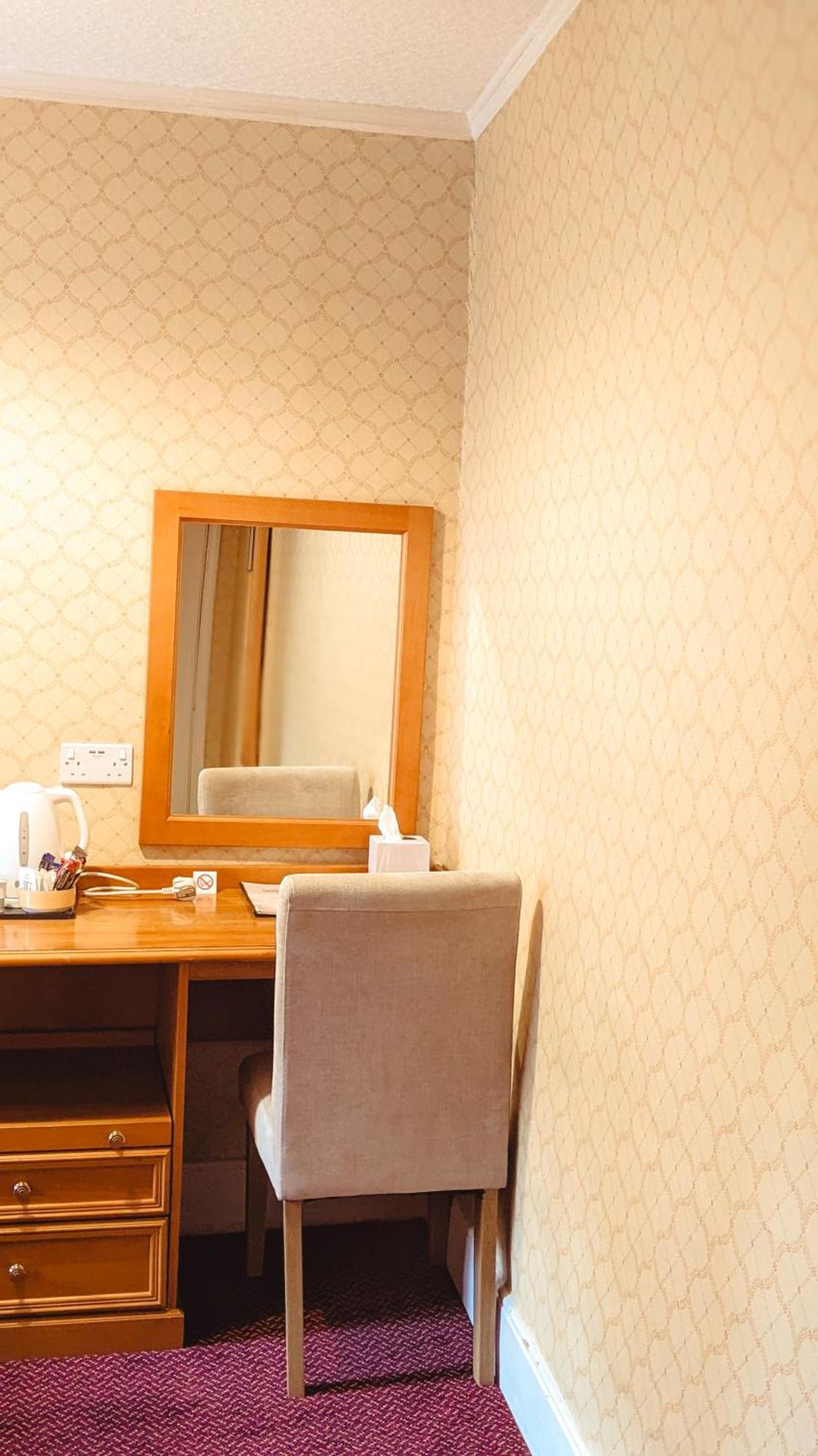 Hotel Howfield Manor 3*